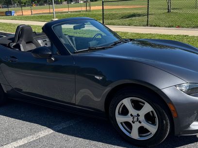 Used 2016 MAZDA MX-5 Miata Club