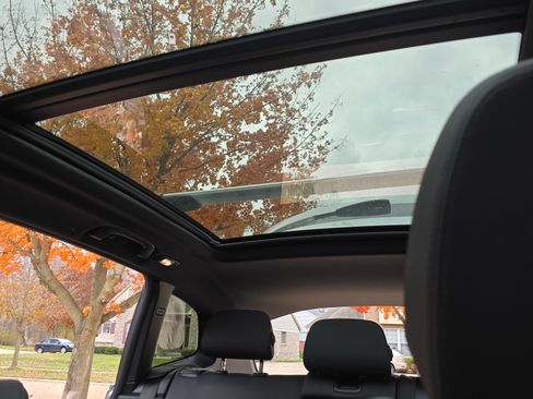 Used 2018 BMW X3 xDrive30i image 9