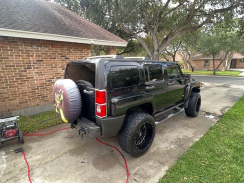 Used 2009 HUMMER H3 AWD/4WD image 11