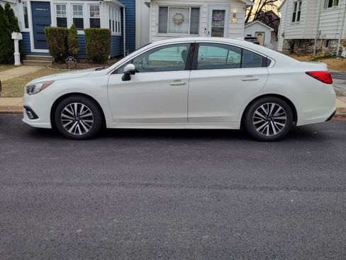 Used 2018 Subaru Legacy 2.5i Premium w/ Eyesight & BSD & Rcta & HBA image 4