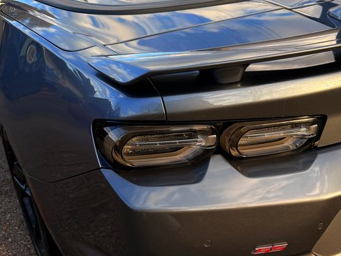 Used 2019 Chevrolet Camaro SS image 9