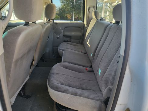 Used 2004 Dodge Ram 2500 Truck SLT w/ Trailer Tow Group image 8