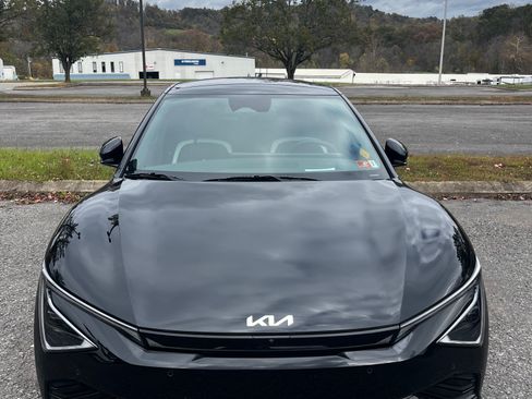 Used 2025 Kia EV6 GT-Line image 2