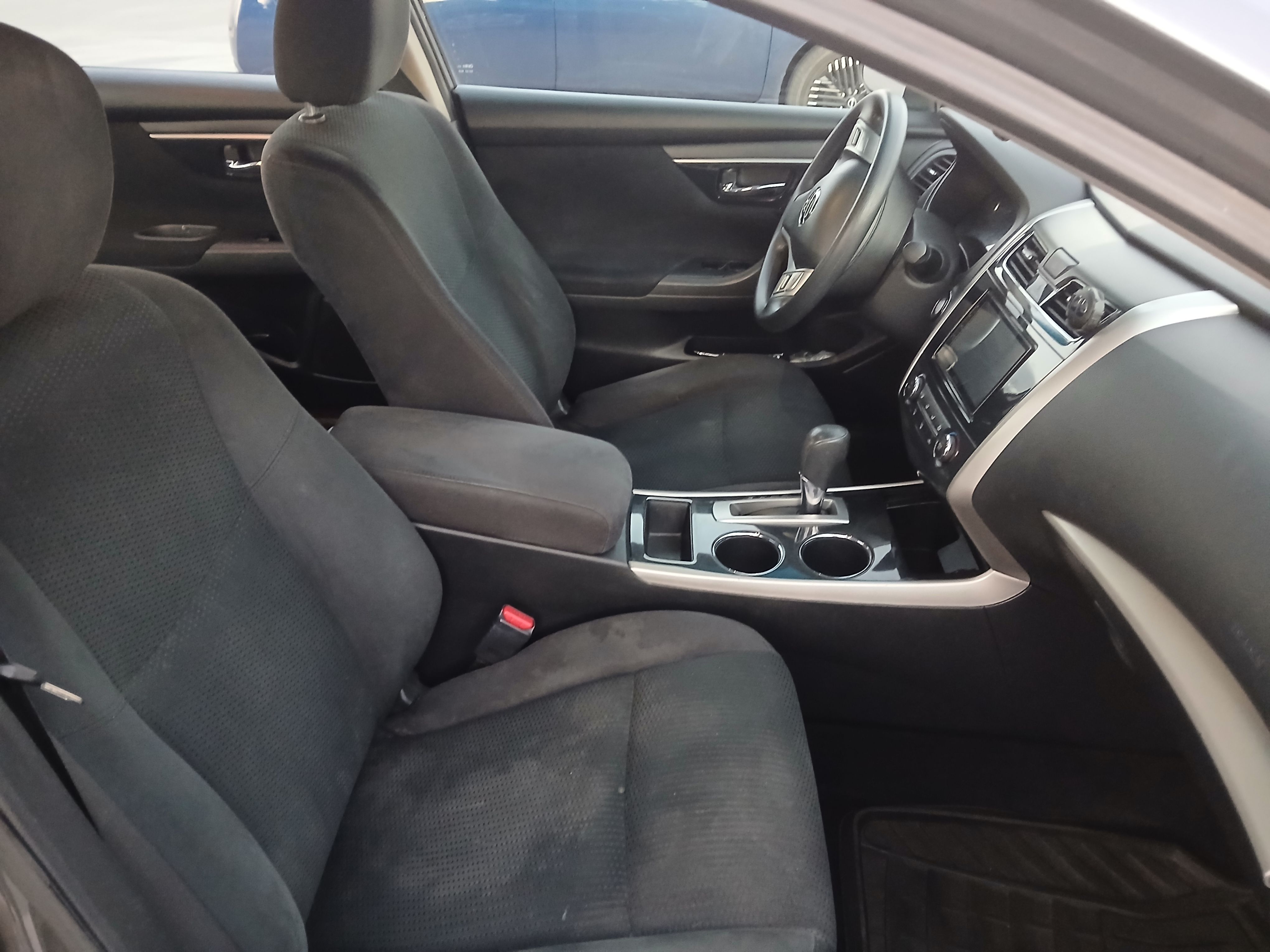 Used 2014 Nissan Altima 2.5 S FWD image 9