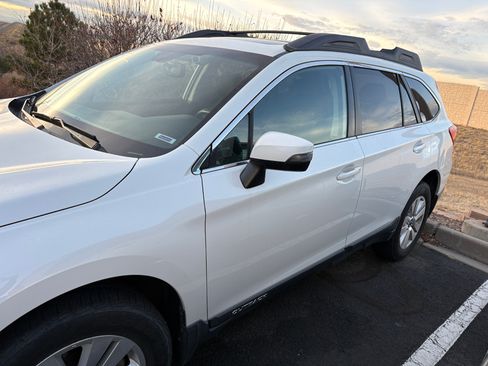 Used 2016 Subaru Outback 2.5i Premium image 6