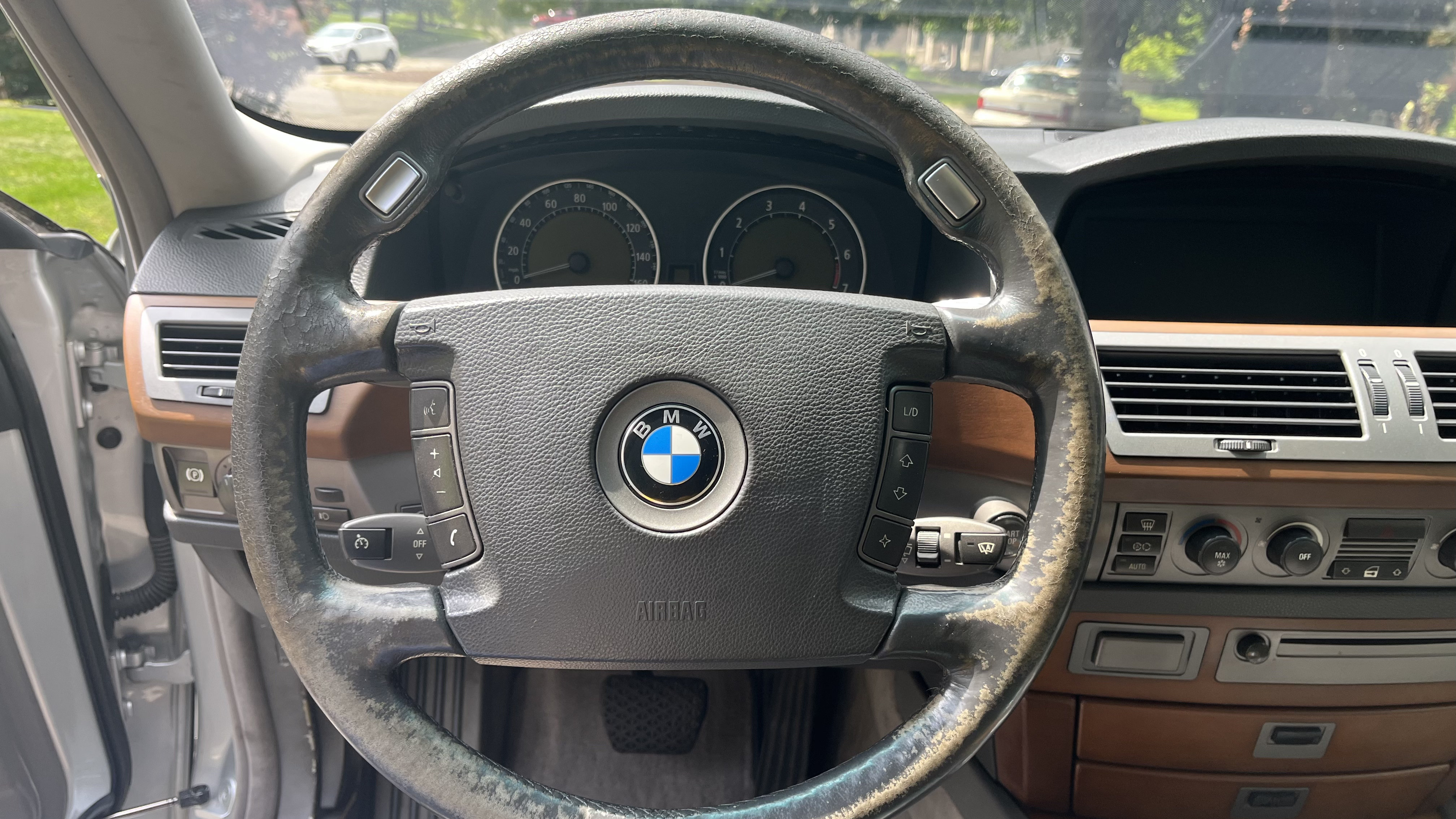 Used 2003 BMW 745Li RWD image 29