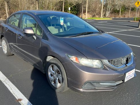 Used 2013 Honda Civic LX image 21
