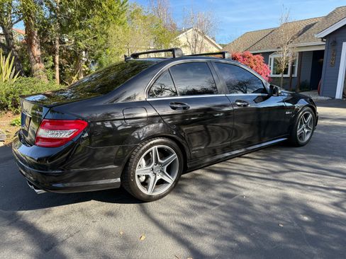 Used 2010 Mercedes-Benz C 63 AMG Sedan image 10