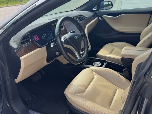 Used 2016 Tesla Model S 60D AWD/4WD image 12