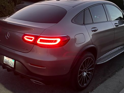 Used 2020 Mercedes-Benz GLC 300 4MATIC Coupe image 6