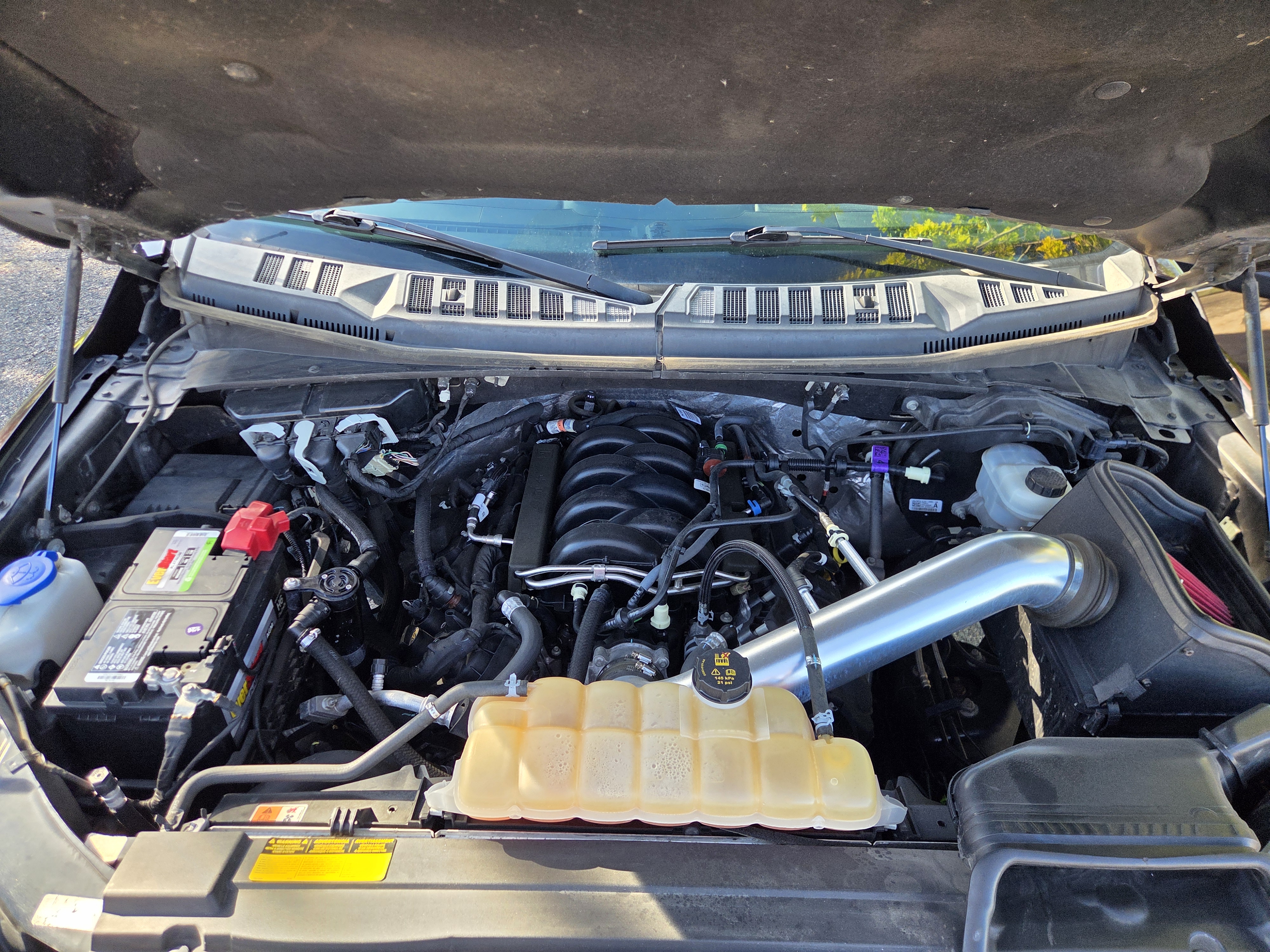 Used 2018 Ford F150 XLT AWD/4WD image 15