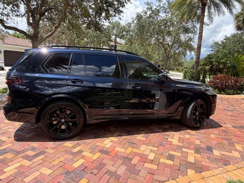 Used 2025 BMW X7 M60i w/ Executive Package AWD/4WD image 10