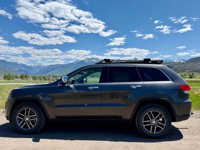 Used 2018 Jeep Grand Cherokee Limited w/ Luxury Group II