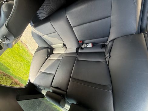 Used 2011 BMW 335d Sedan RWD image 9