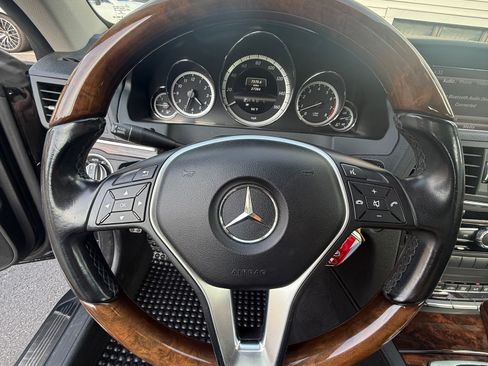 Used 2013 Mercedes-Benz E 350 Cabriolet image 9
