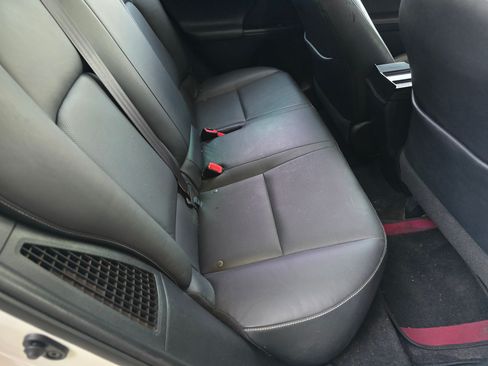 Used 2012 Lexus CT 200h Premium w/ Leather Pkg image 9