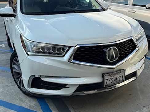 Used 2017 Acura MDX Sport Utility 4D image 1