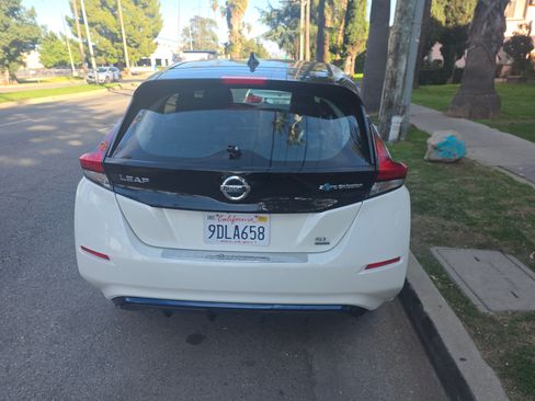 Used 2019 Nissan Leaf SL Plus w/ Protection Package image 4