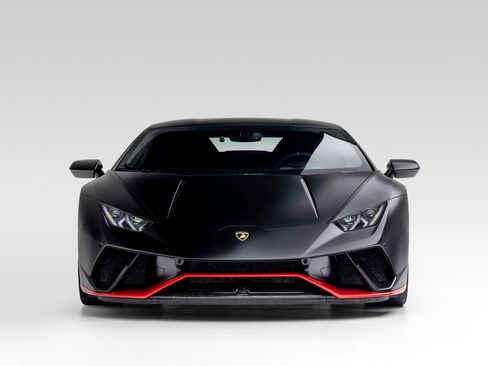 Used 2019 Lamborghini Huracan Performante image 12