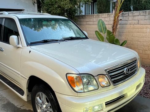 Used 2004 Lexus LX 470 4WD image 1