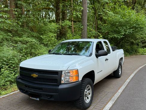 Used 2012 Chevrolet Silverado 1500 W/T AWD/4WD image 1