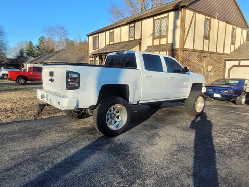 Used 2018 Chevrolet Silverado 1500 LT w/ All Star Edition image 6