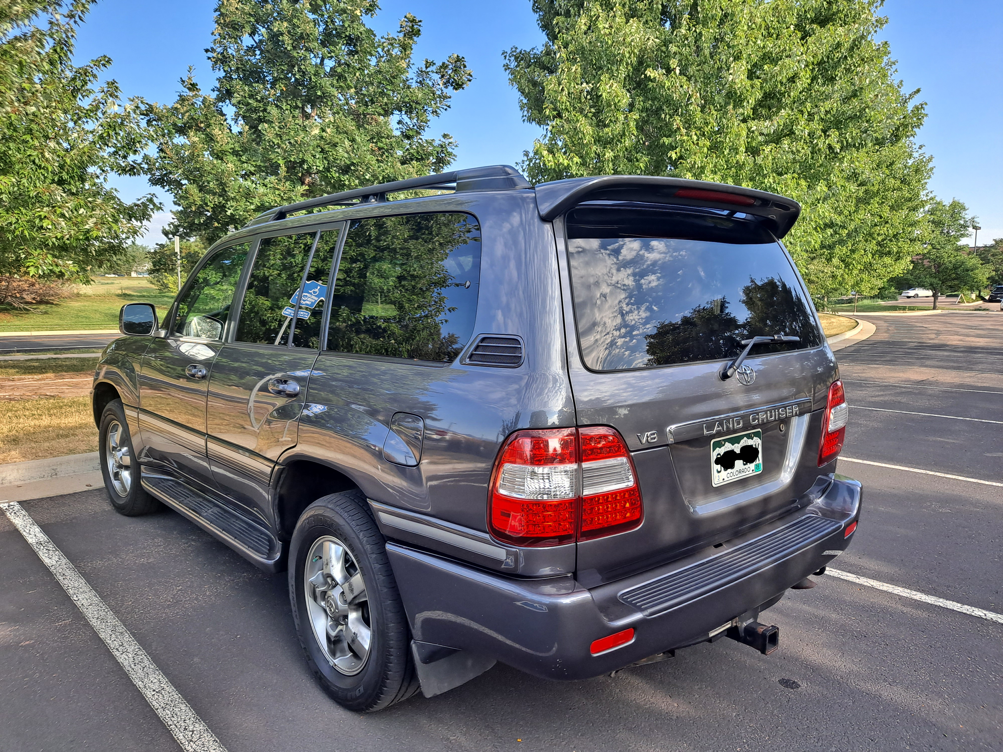 Used 2006 Toyota Land Cruiser w/ Convenience Pkg AWD/4WD image 6