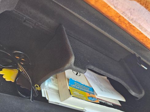 Used 2005 Lexus LS 430 image 15