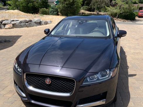 Used 2017 Jaguar XF Premium AWD/4WD image 1