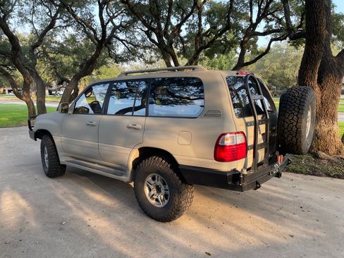 Used 2002 Lexus LX 470 4WD image 14