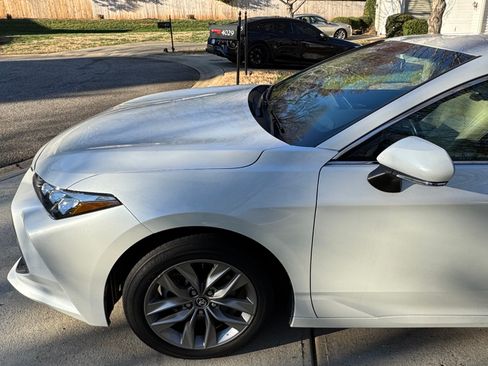 Used 2020 Toyota Avalon XLE image 8