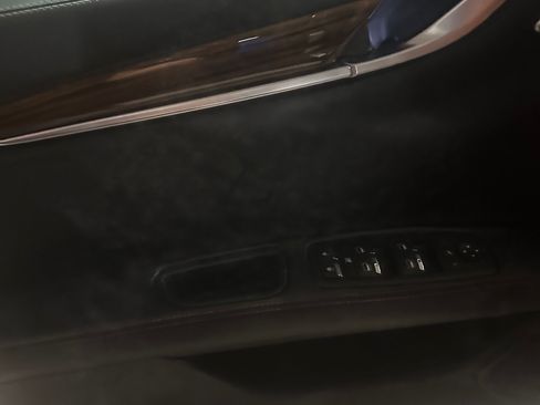 Used 2017 Maserati Ghibli RWD image 12