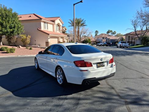 Used 2012 BMW 528i 528i Sedan 4D image 2