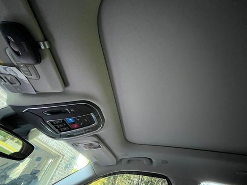 Used 2022 Jeep Grand Cherokee Limited AWD/4WD image 18