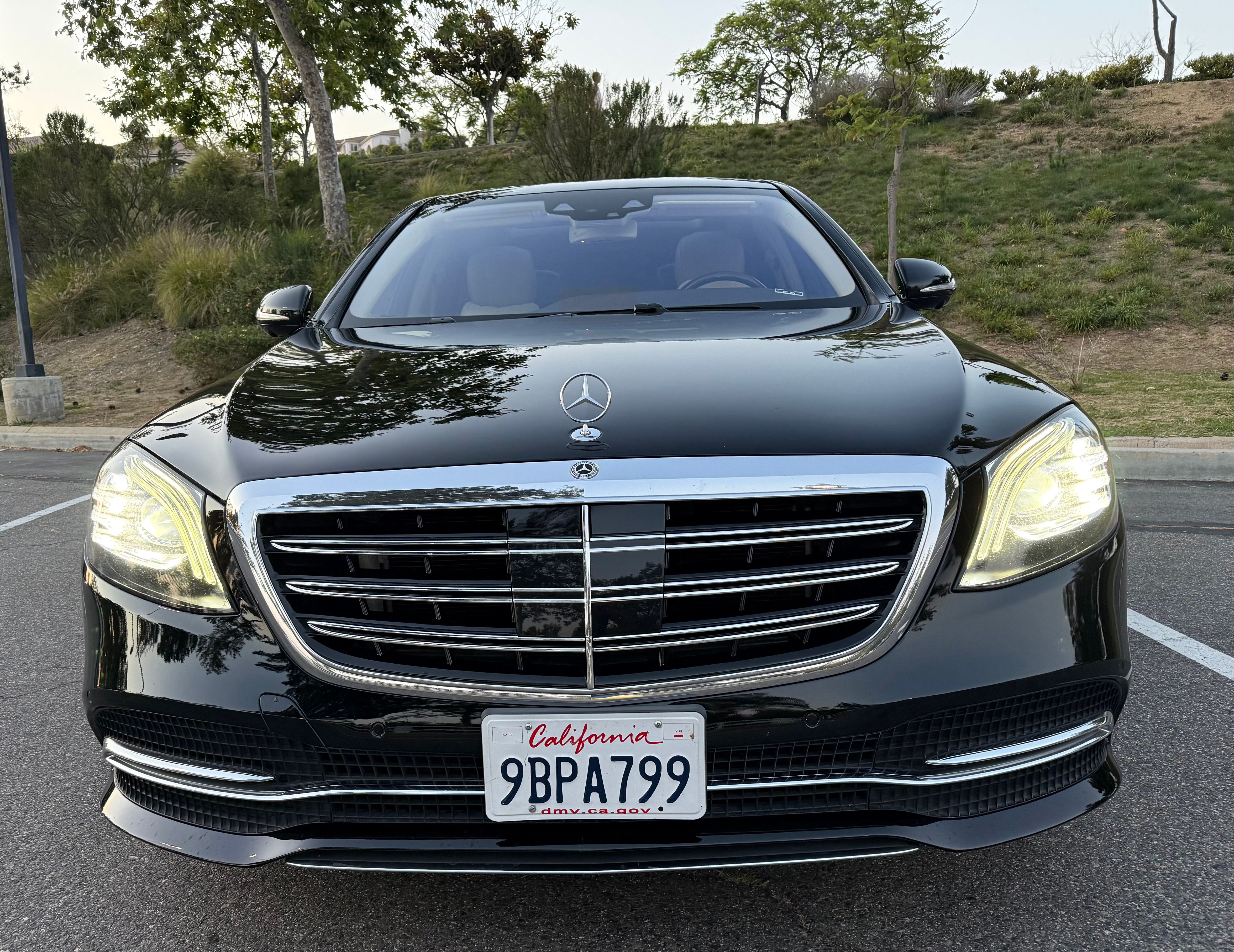 Used 2019 Mercedes-Benz S 560 Sedan image 1