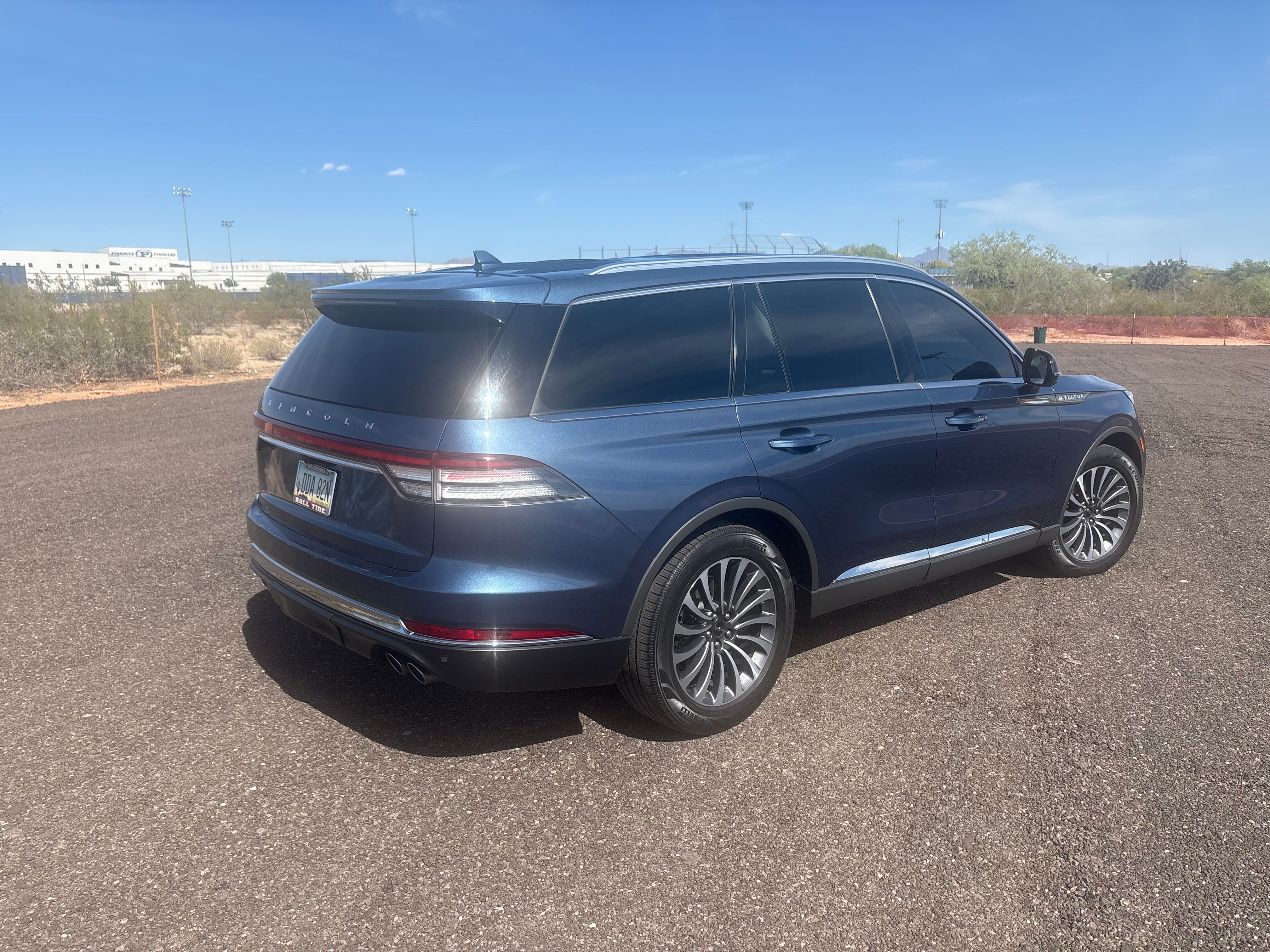 Used 2020 Lincoln Aviator Reserve w/ Class IV Trailer Tow Package RWD image 6