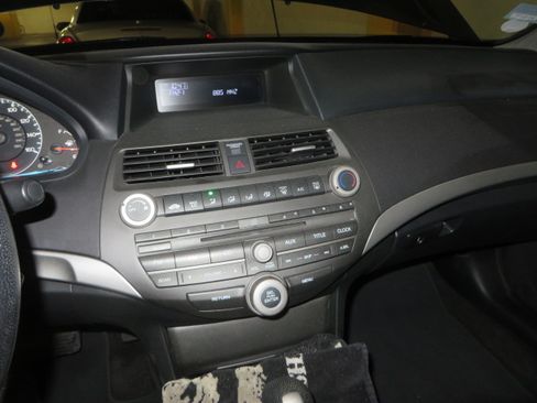 Used 2012 Honda Accord LX image 14