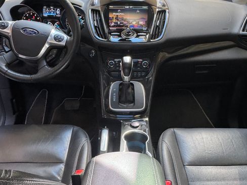 Used 2014 Ford Escape Titanium w/ Equipment Group 401A AWD/4WD image 10