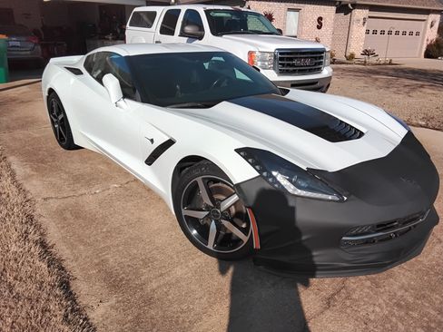 Used 2014 Chevrolet Corvette Stingray Coupe w/ 2LT Preferred Equipment Group image 5