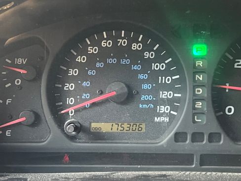 Used 1999 Toyota Land Cruiser AWD/4WD image 16