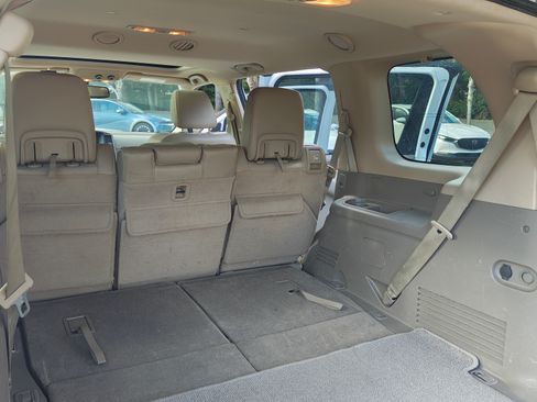 Used 2012 Nissan Pathfinder LE image 12