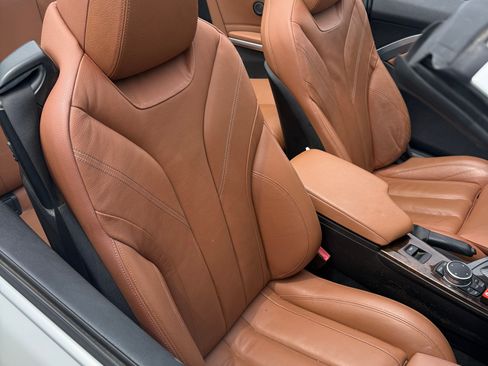 Used 2017 BMW 430i Convertible RWD image 10