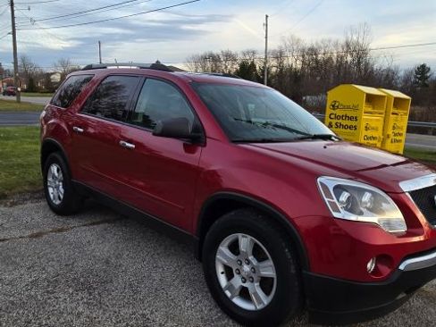 Used 2012 GMC Acadia SLE image 2