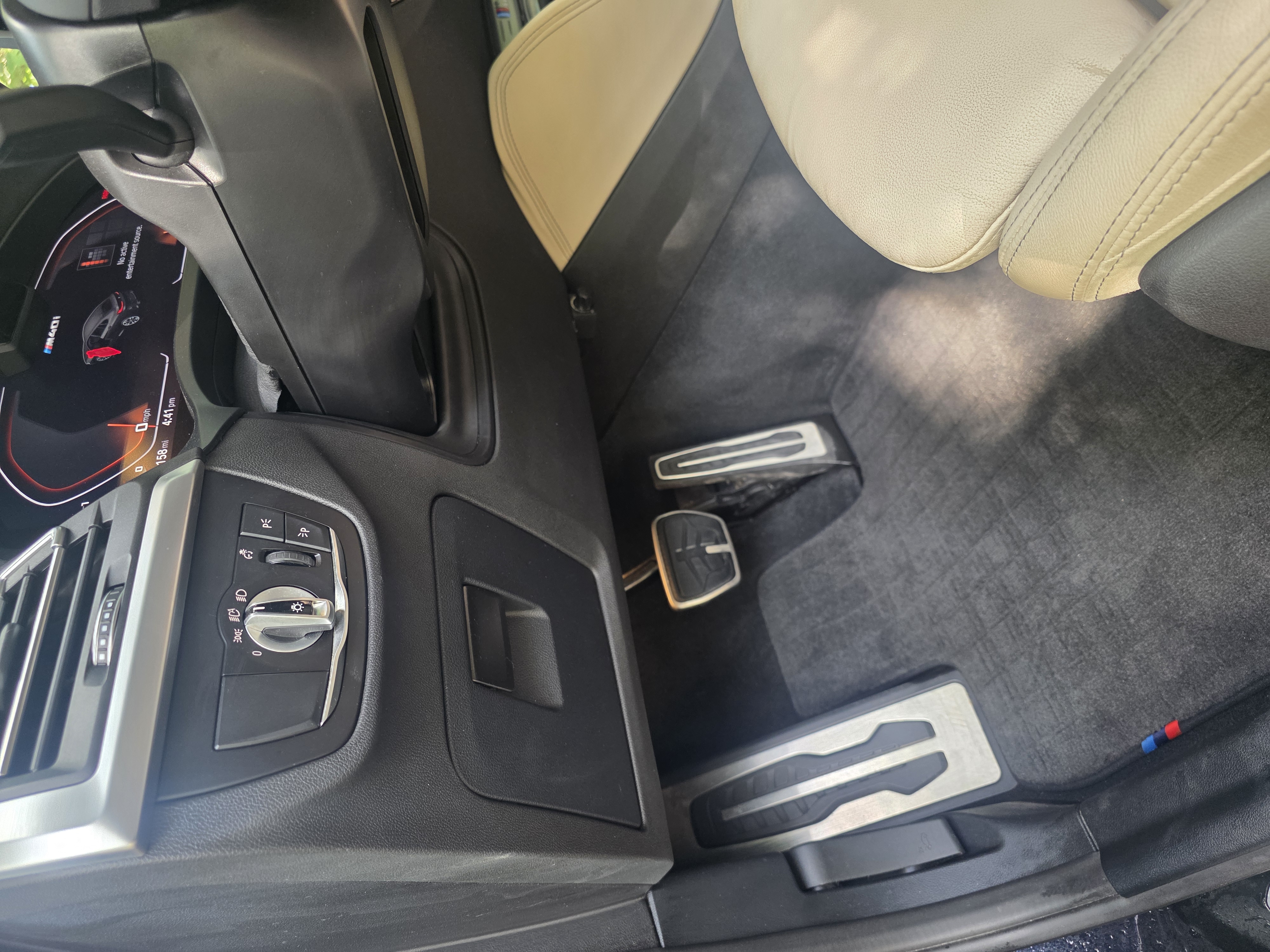 Used 2022 BMW X4 M40i AWD/4WD image 13