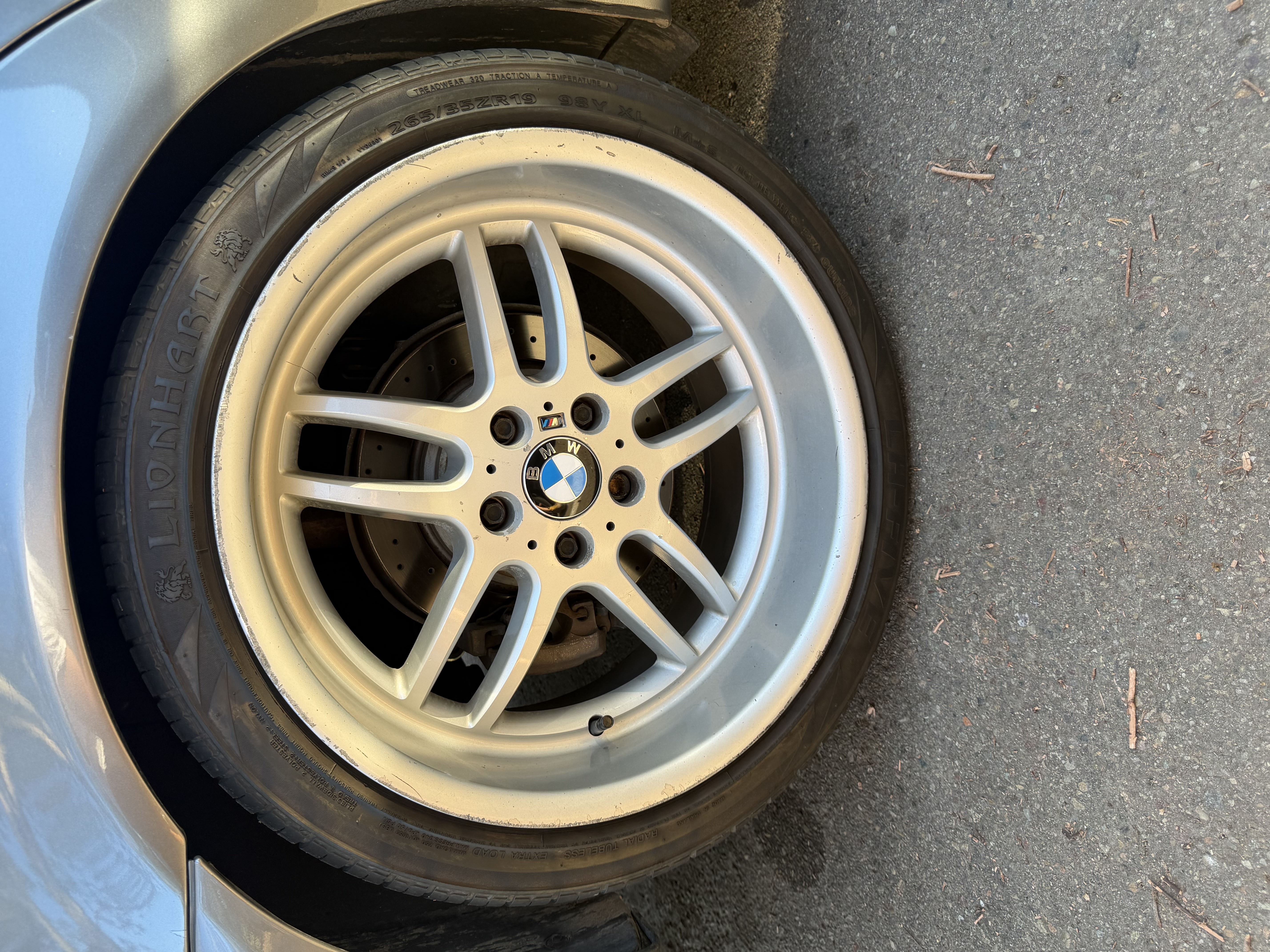 Used 2003 BMW 540i Sedan RWD image 14