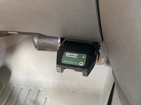 Used 2009 Dodge Ram 2500 Truck SXT image 14