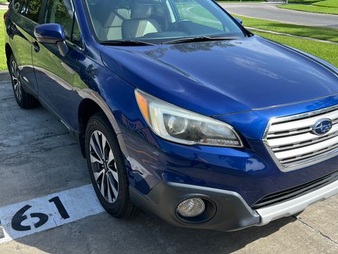 Used 2016 Subaru Outback 2.5i Limited AWD/4WD image 2