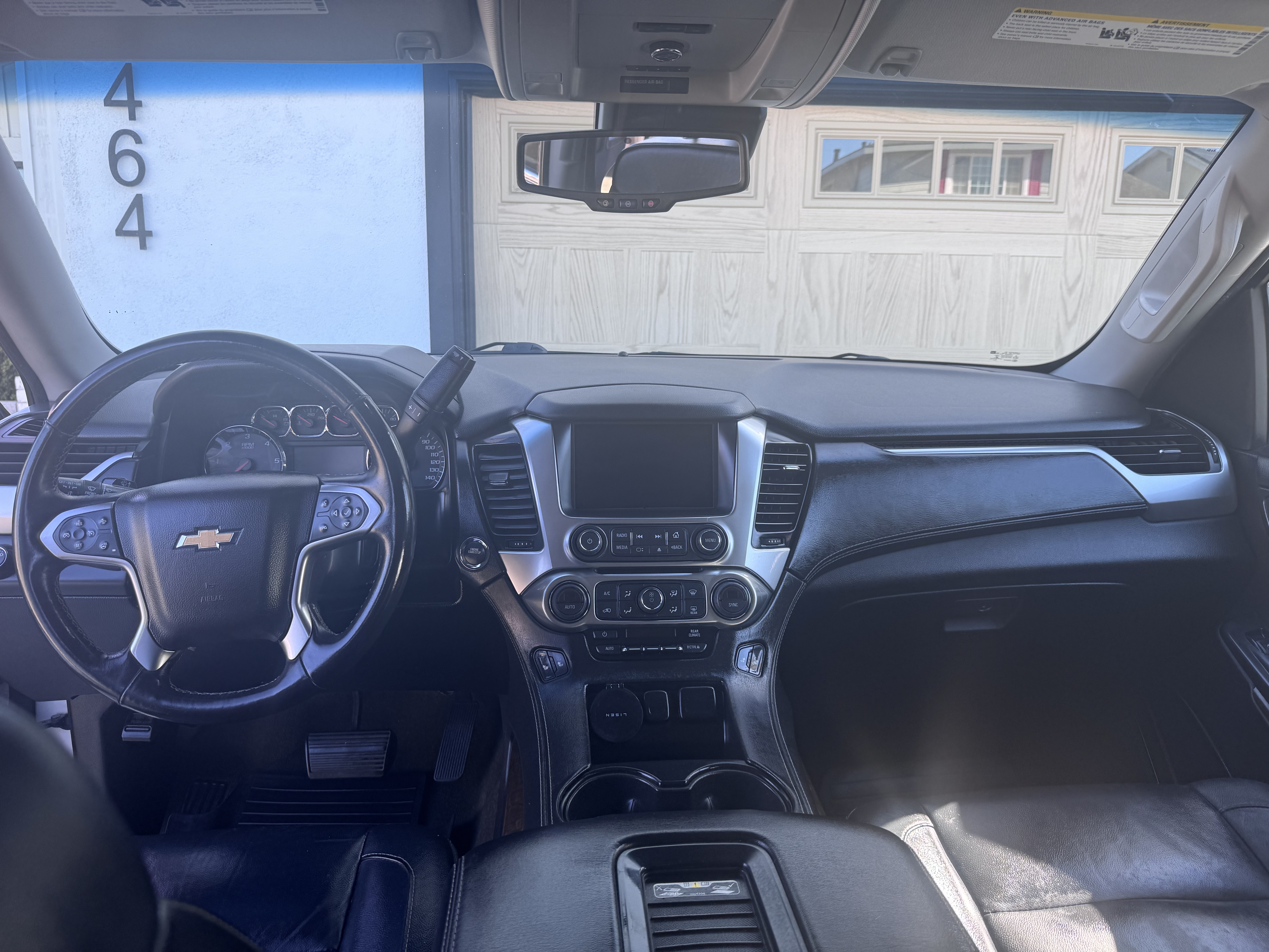 Used 2016 Chevrolet Suburban LT w/ Luxury Package RWD image 5