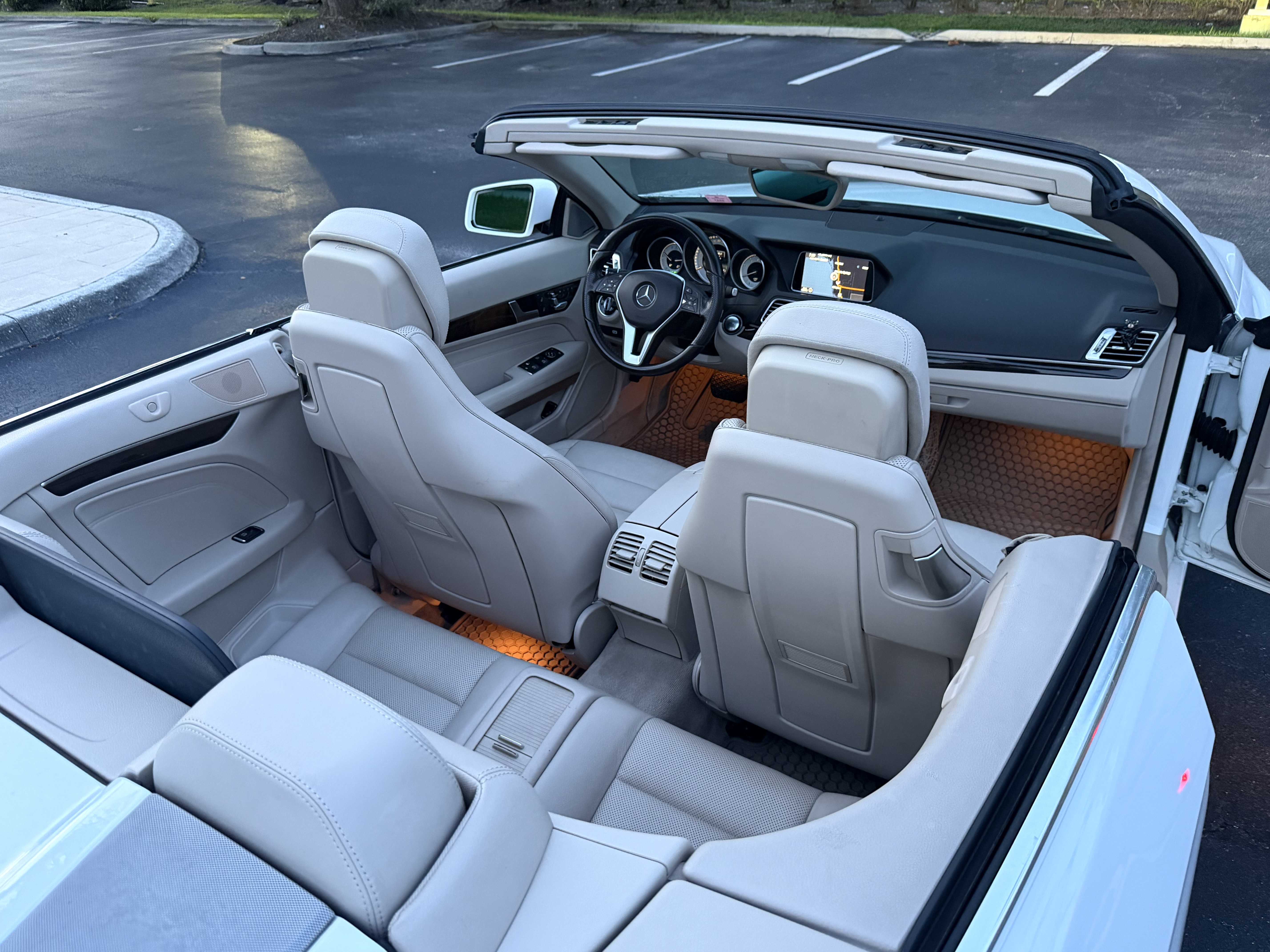 Used 2014 Mercedes-Benz E 350 Cabriolet image 23