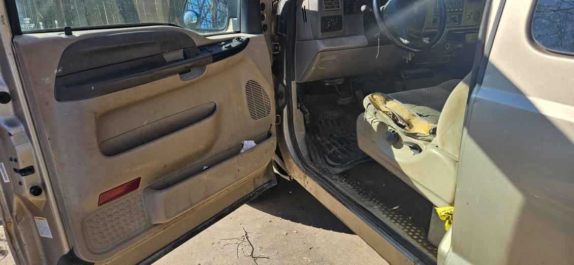 Used 2001 Ford F350 4x4 SuperCab Super Duty image 11